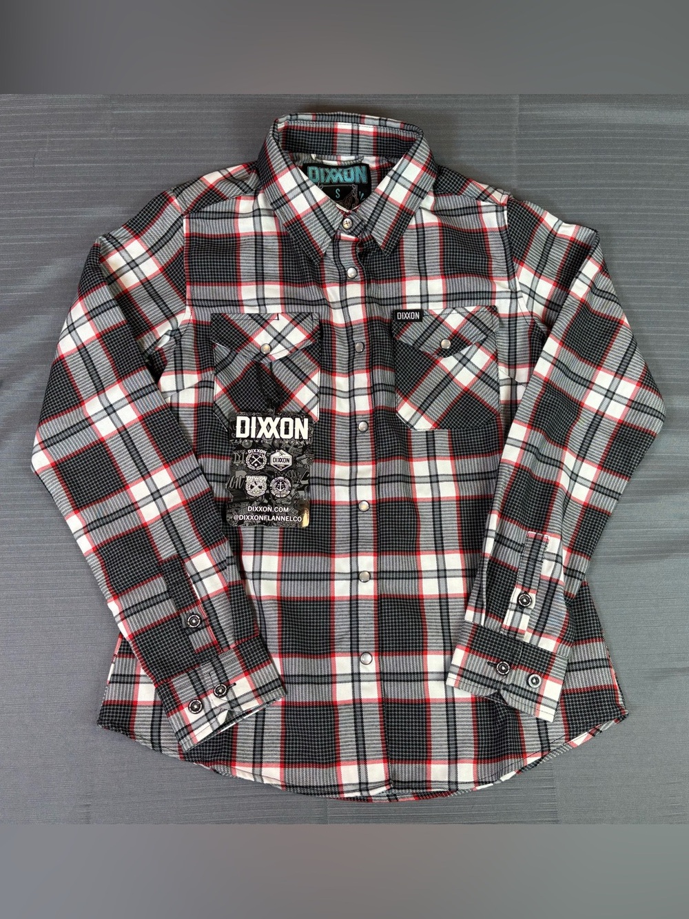Dixxon The Chains Flannel Womens Small NWT Black Red Plaid Snap Shirt